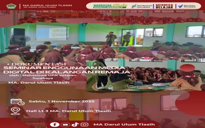 DOKUMENTASI KEGIATAN SEMINAR PENGGUNAAN MEDIA DIGITAL